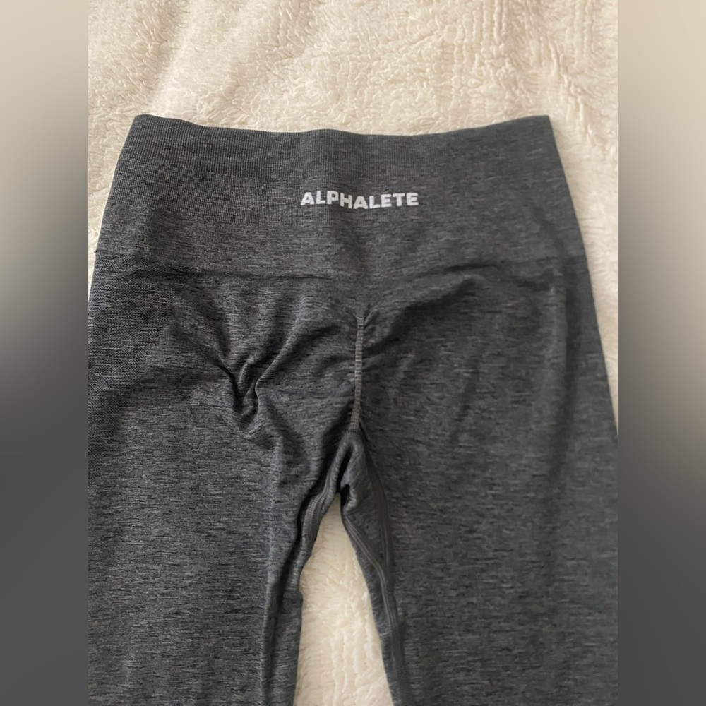 Alphalete amplify leggings